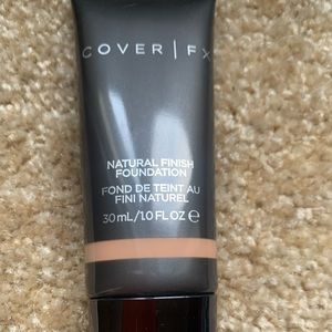 Cover Fx foundation
